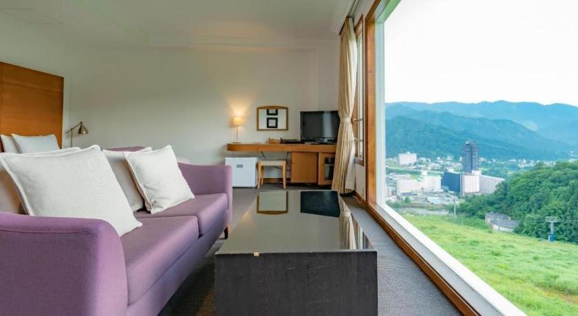 Sierra Resort Yuzawa Yuzawa  Exterior foto